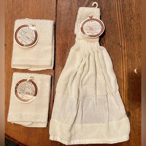 Vintage Charles Craft Beige Counted Cross Stitch Hand Towel & 2 Washcloths NWT